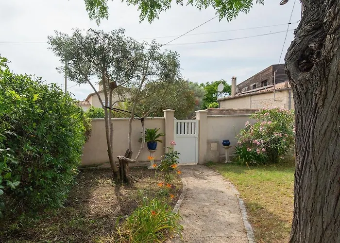 Villa Les Jardins De L'agdal Située Proche Montpellier Parking Privatif *