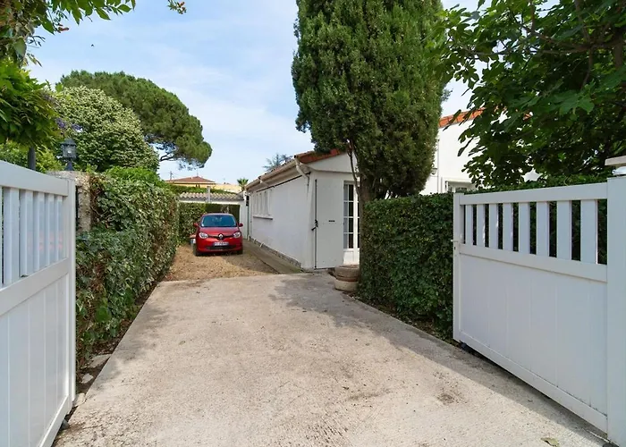 Villa Les Jardins De L'agdal Située Proche Montpellier Parking Privatif *